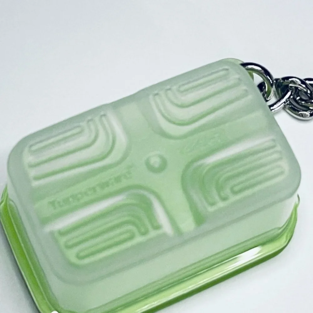 Tupperware Keychain - Picture 4 of 5